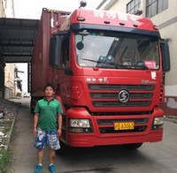 上海集卡车队司机